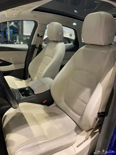 jaguar E-pace index