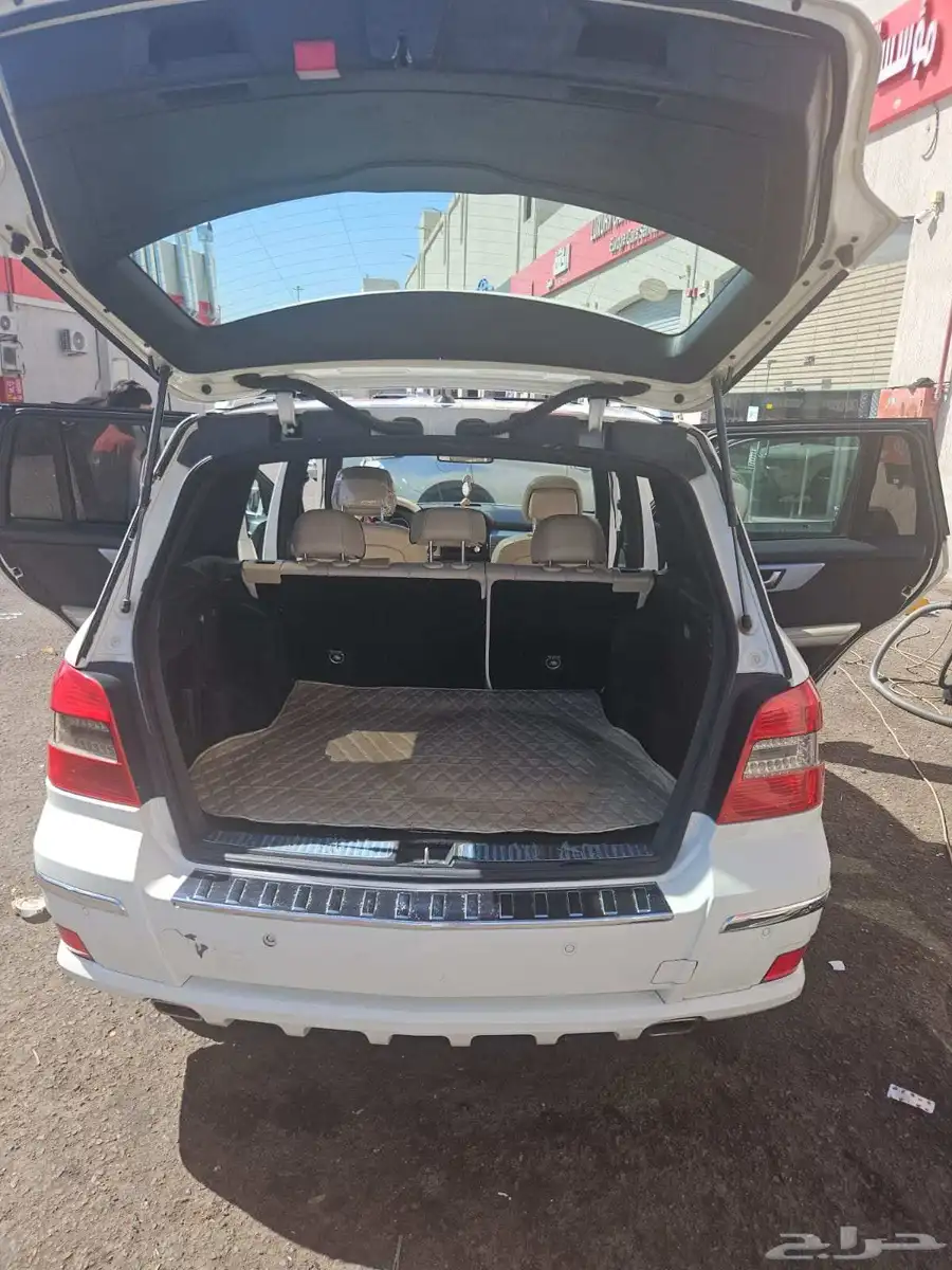 للبيع مرسيدس GLK 300 موديل 2012 2