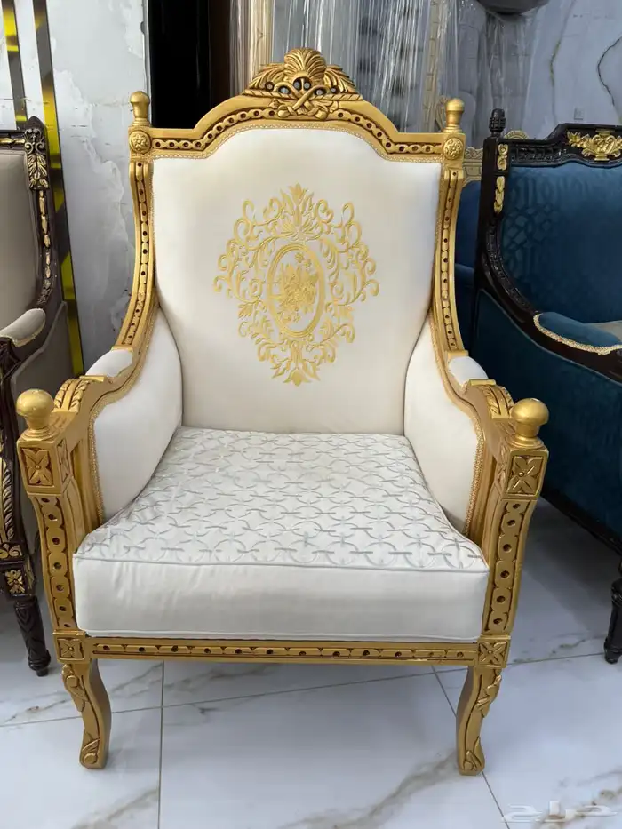 كنب كلاسيكي مجلس تفصيل حسب الطلب فى الصناعية خميس مشيط ابو م 9