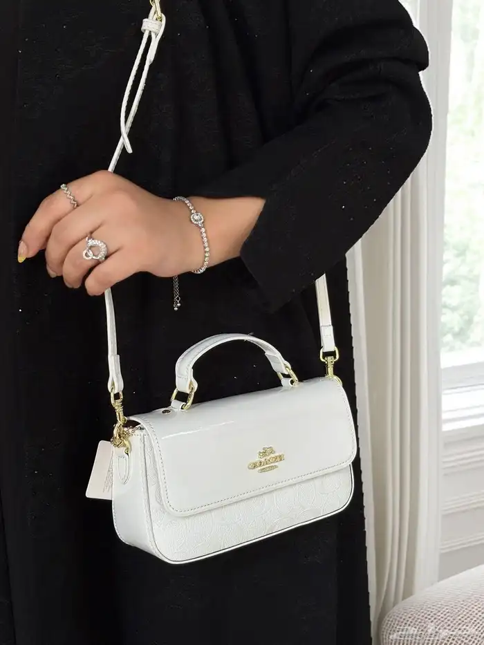 شنط كوتش هاي كولتي مع ملحقاتها 7