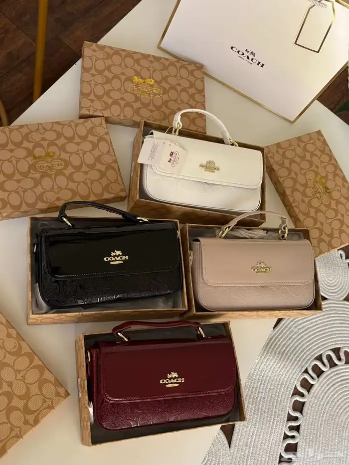 شنط كوتش هاي كولتي مع ملحقاتها 0