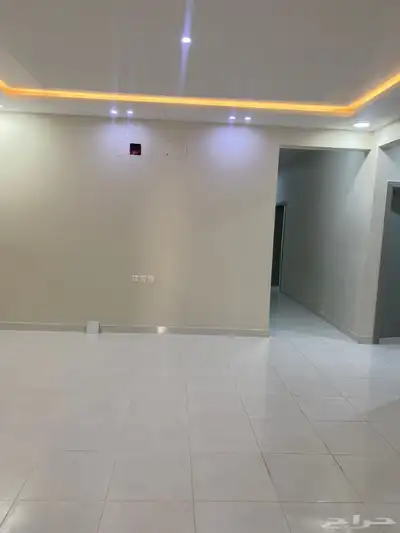 للايجار شقة علوية بحي المليدا 4