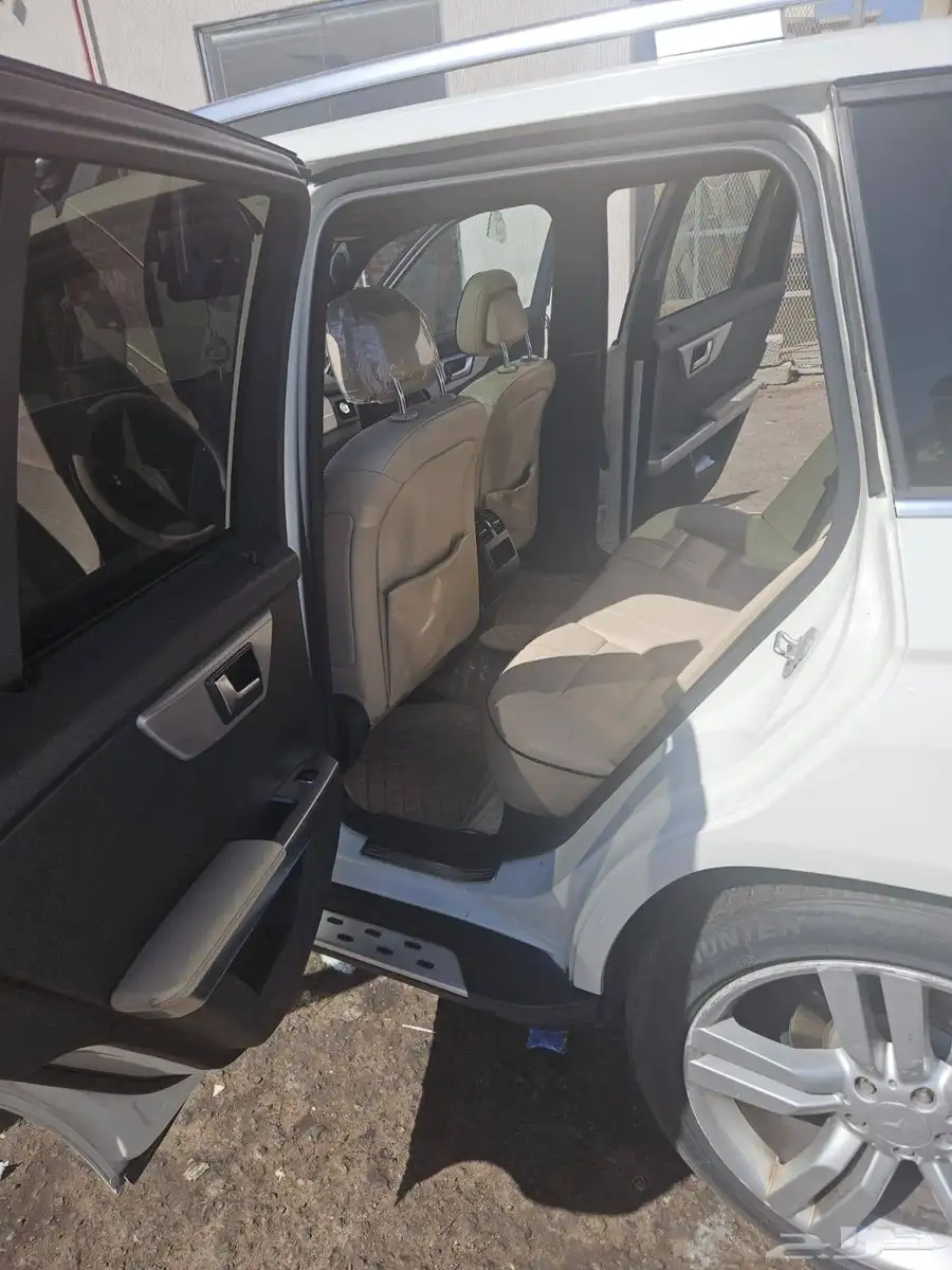 للبيع مرسيدس GLK 300 موديل 2012 5