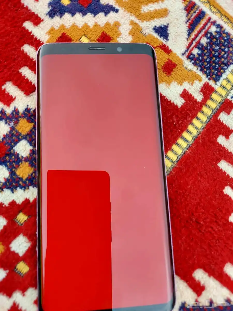 شاشة جالكسي s9بلس نضيفه 1