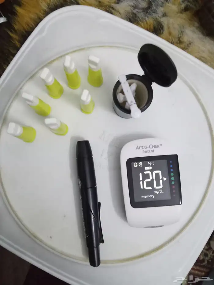 جهاز قياس نسبة السكر في الدم 0