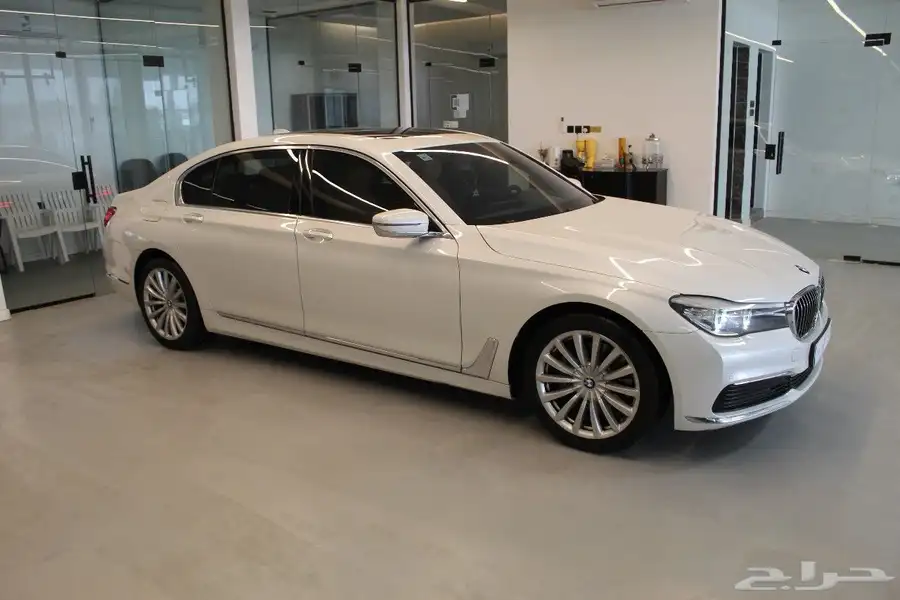 بي ام دبليو BMW 730Li 2018 1