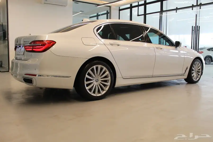 بي ام دبليو BMW 730Li 2018 3