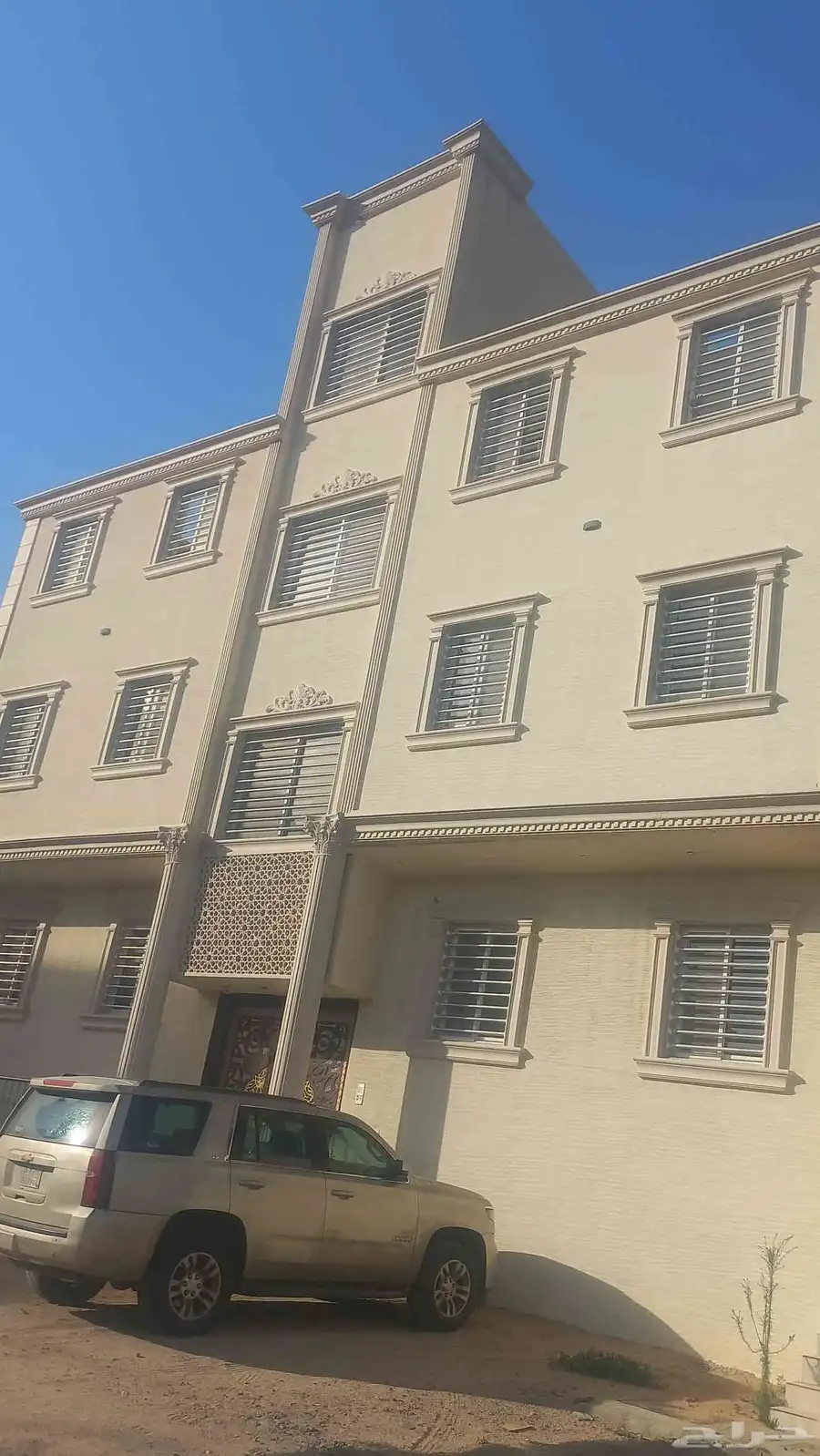 ديكورات جي آر سي خارجيه ودهانات 15