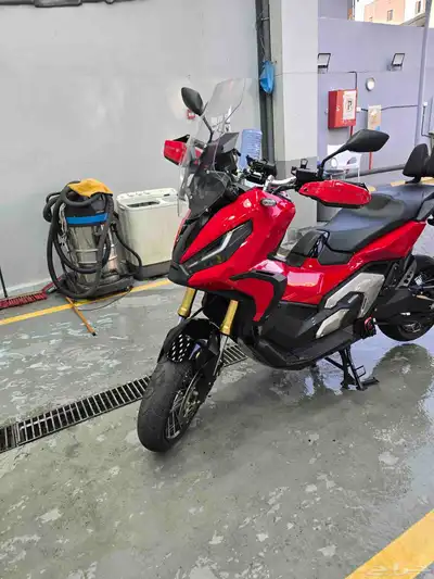 دباب هولندا أدفينشر xadv750 9