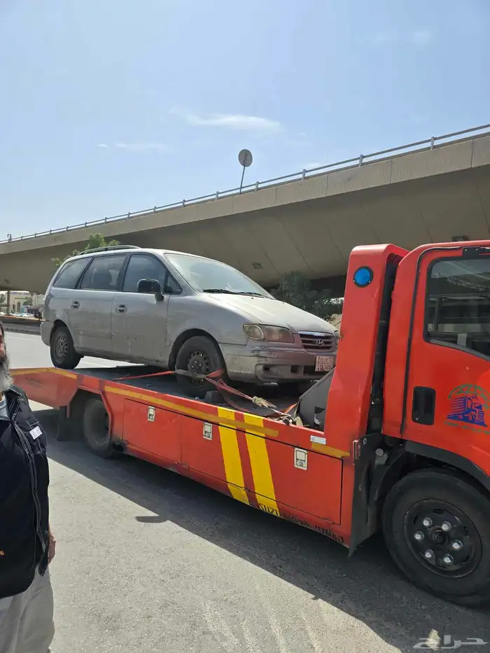 سطحه جنوب الرياض نقل نواع سيارت المصدومه والعطله 2