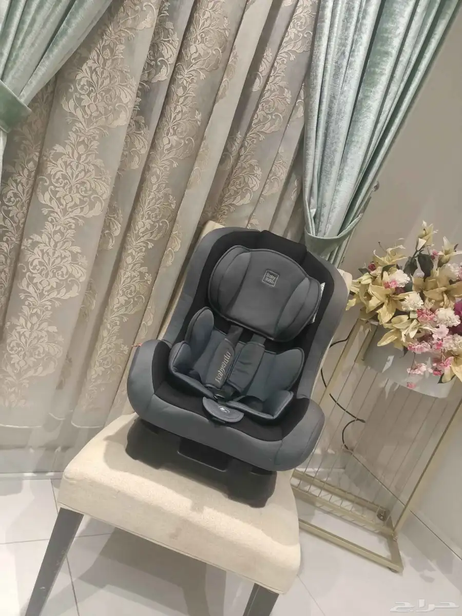 Baby car seat - كرسي حماية اطفال للسيارة 0