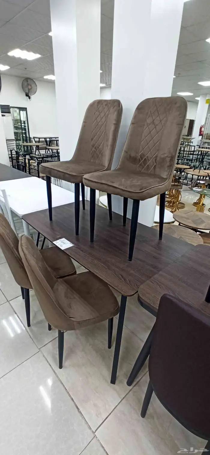 طاولات طعااام 4 و6 كراسي 6