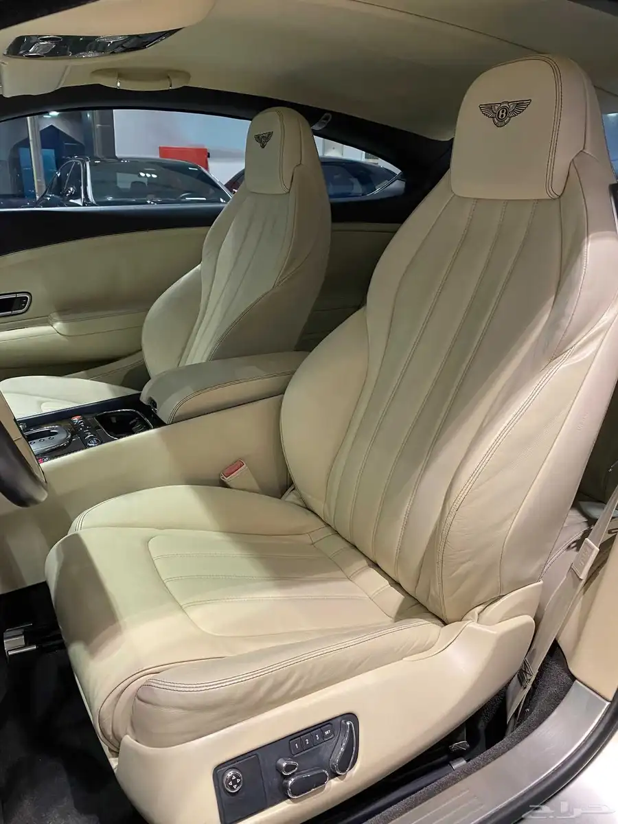 Bentley Continental GT 2014 8