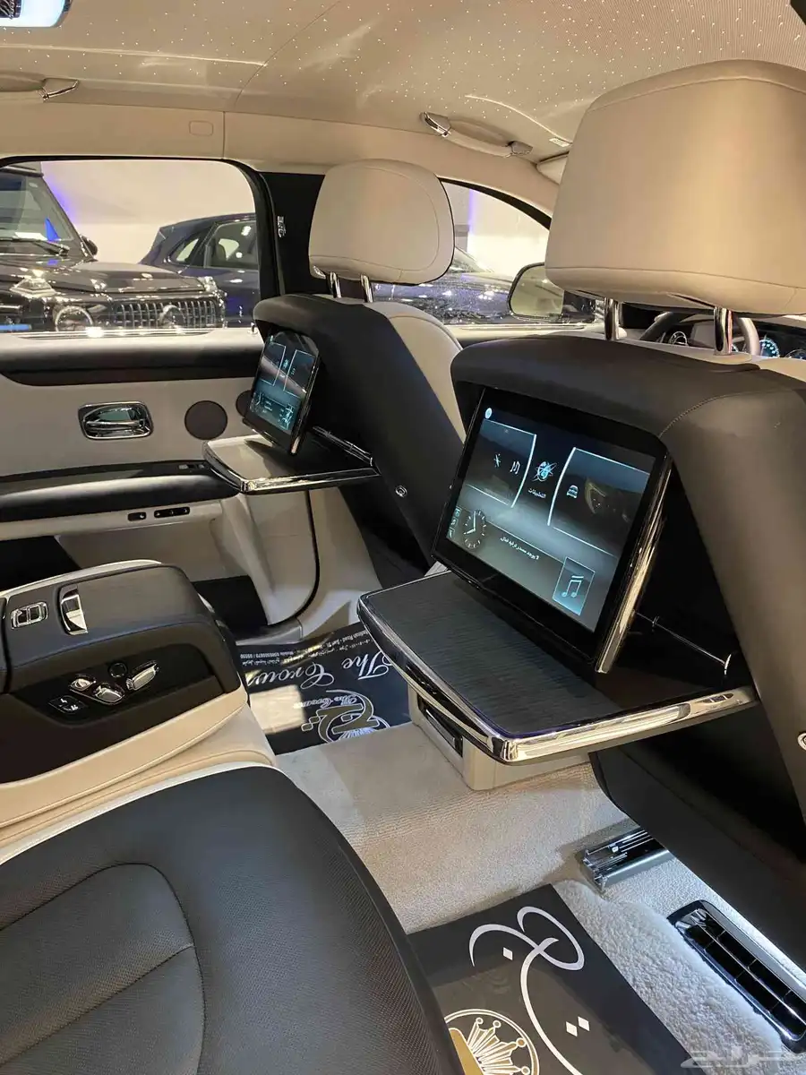 Rolls Royce Ghost 11