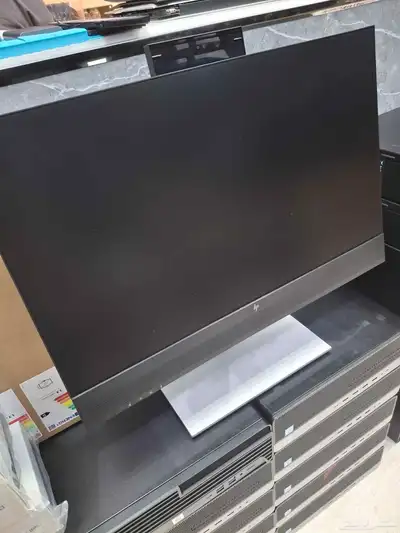 جهاز كمبيوتر مكتبي اتش بي بحالة ممتازة Hp EliteDesk 800 G5 9