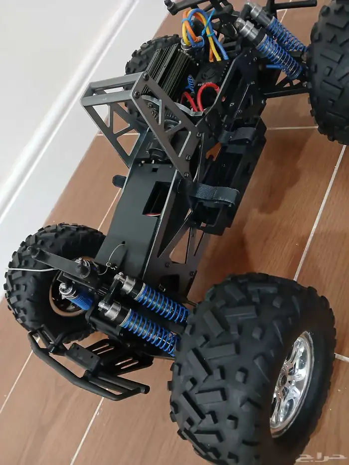 RC CAR 1 8 3