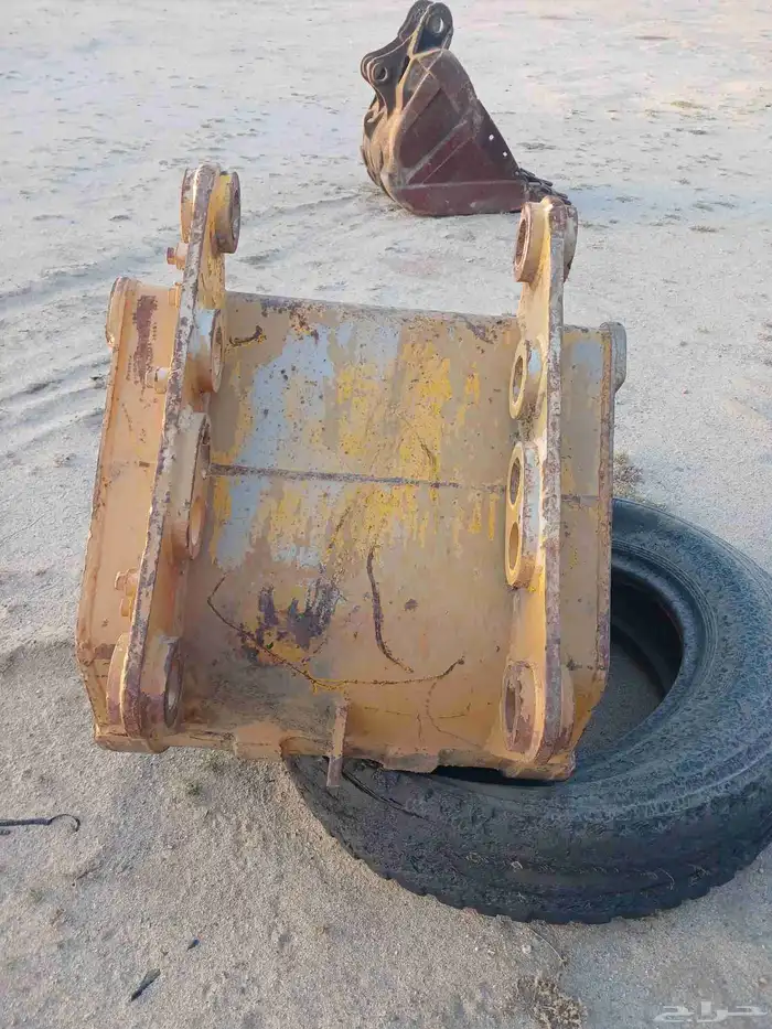 للبيع مجموعة بكتات ودقاق بوكلين 5