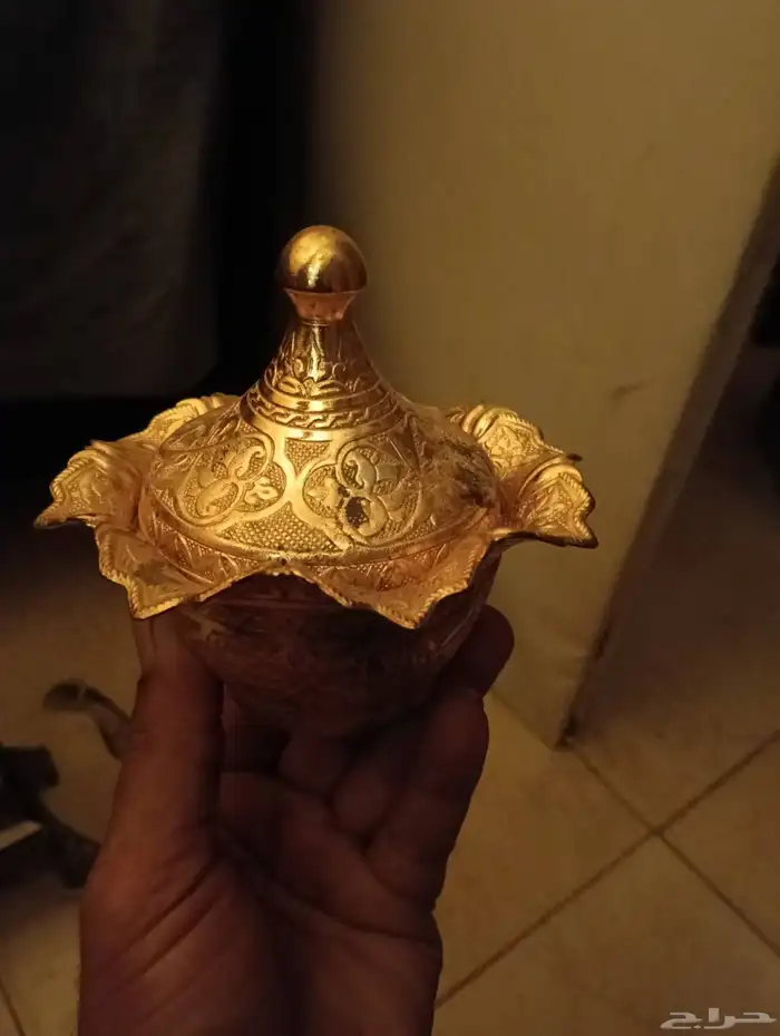 مجموعه للبيع ثلاث قطع 2