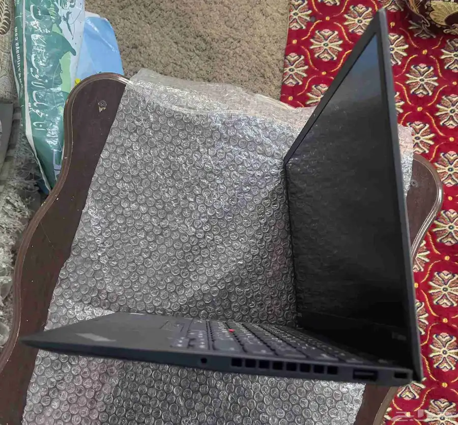 لاب توب لينوفو X1 carbon كور i5 جيل سادس 3