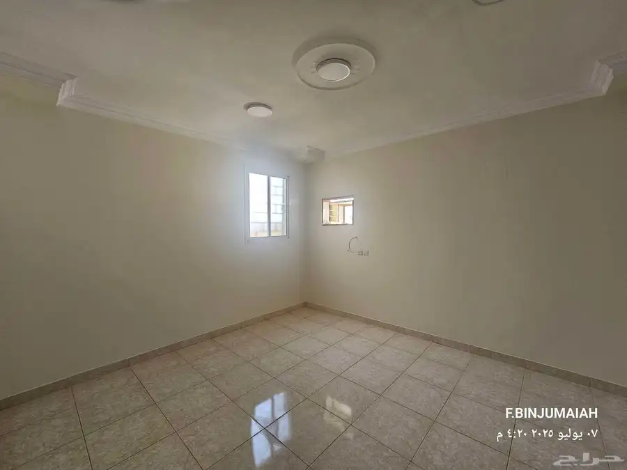 شقة للايجار دورين بحي الحمراء 55000 12