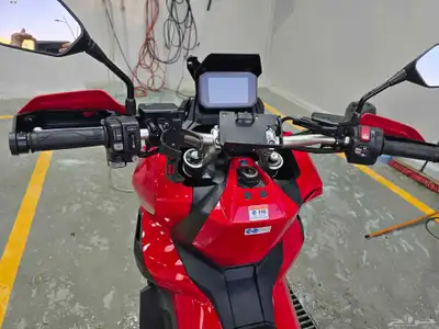 دباب هولندا أدفينشر xadv750 4