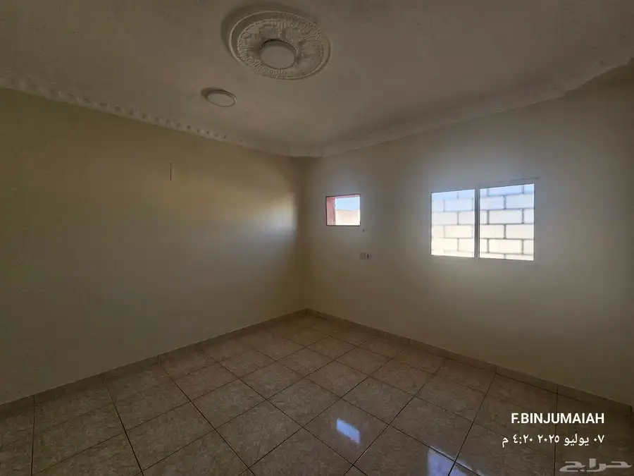 شقة للايجار دورين بحي الحمراء 55000 13