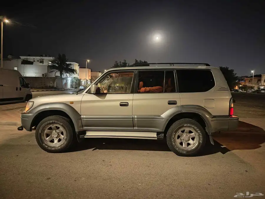 تويوتا برادو 2001 1