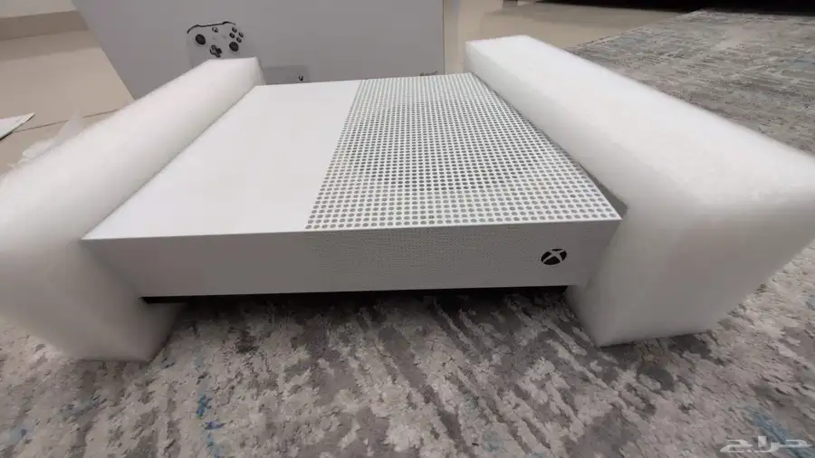 للبيع Xbox one S 1TB 0