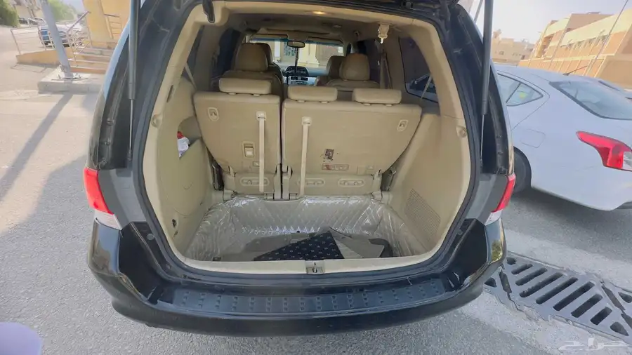 Full option 2010. . . . ODO 28k 5