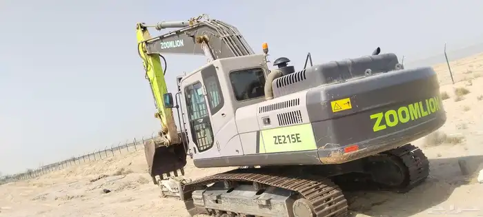 بوكلينات مقاولات و للايجار اليومي والشهري 1