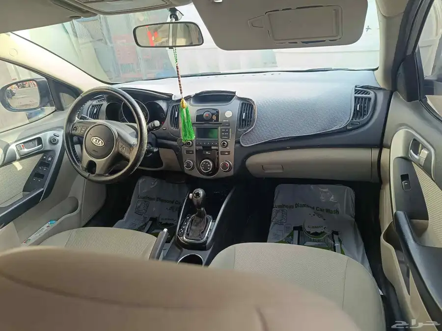 KIA cerato 2012 model 2