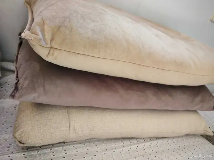 مخدة جملة لمسة من الفخامه 6 حبات ب 130 SR ألوان 2