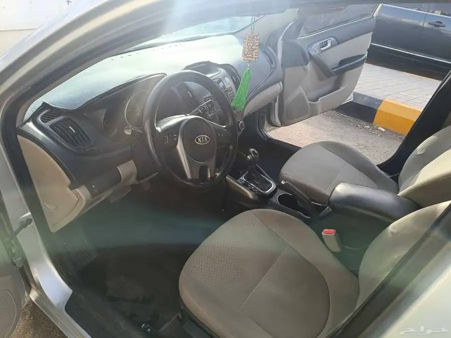 KIA cerato 2012 model 6