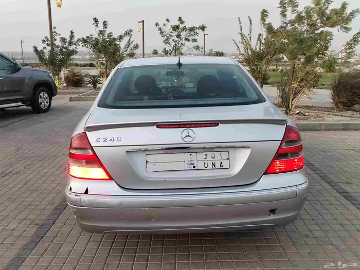 مرسيدس ابو عيون E240 6