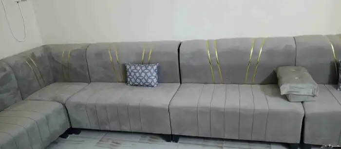 كنب 5 4 للبيع شبه جديد 3