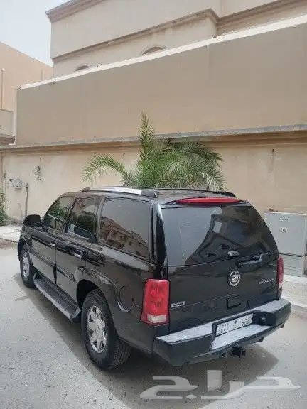 كاديلاك إسكاليد 2005 0