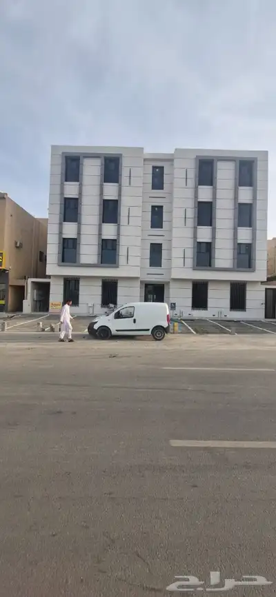 شقق للبيع في حي الحزم 1