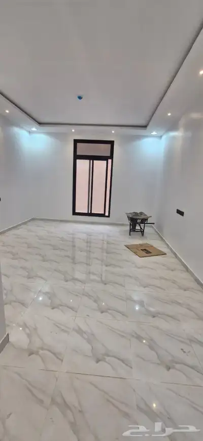 شقق للبيع في حي الحزم 8