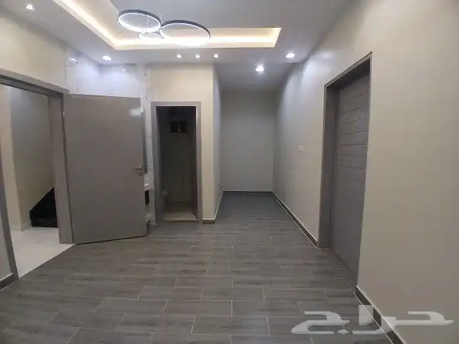 للبيع فيلا دورين وملحق أحد رفيده خلف مدارس صفوان من 870 ألف 25