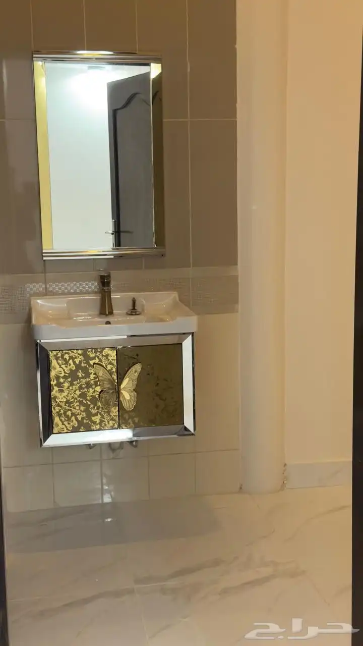 شقة للإيجار في الفيحاء 4 غرف 3