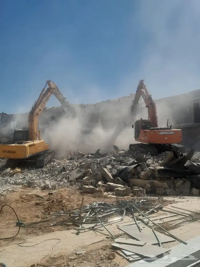 هدم وحفر اراضي 0