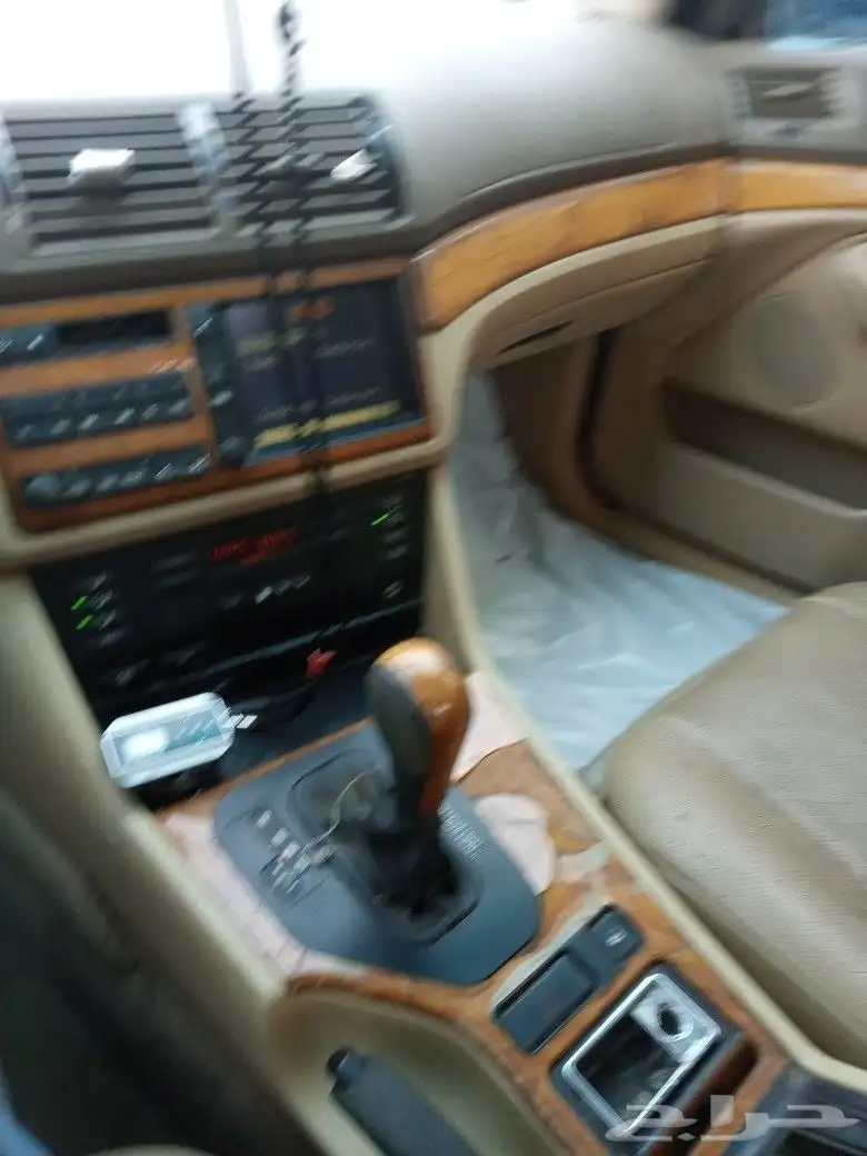 للبيع سياره BMW 2