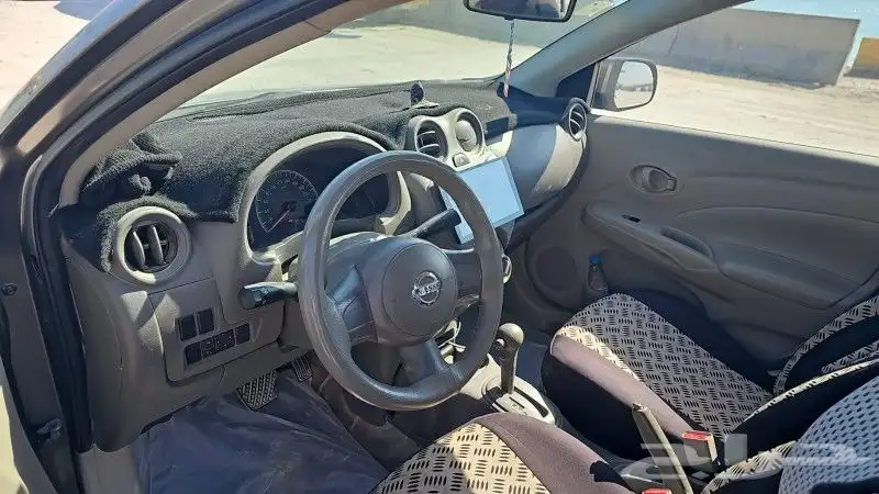 nissan sunny .with valid fahas . 3