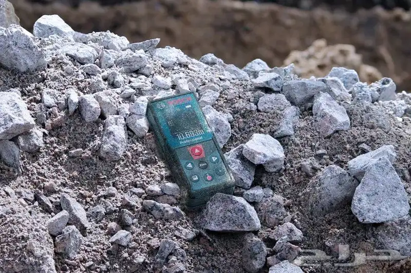 جهاز متر ليزر بوش 40 متر جديد بكرتونه BOSCH GLM 400 2