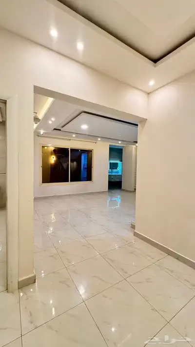 للإيجار فيلا جديدة مطبخ راكب 9