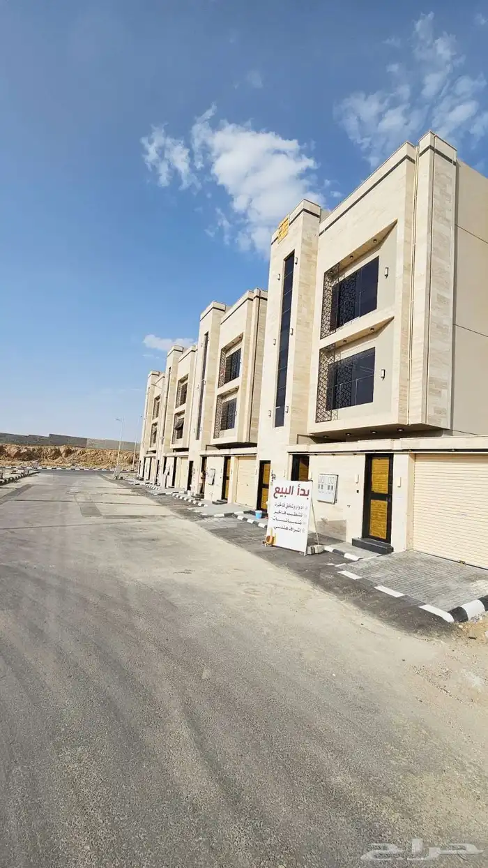 للبيع شقق وأدوار تشطيب راقىvipبمخطط الراجحى خميس مشيط 580الف 3