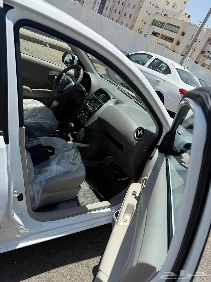 Nissan 2024 3