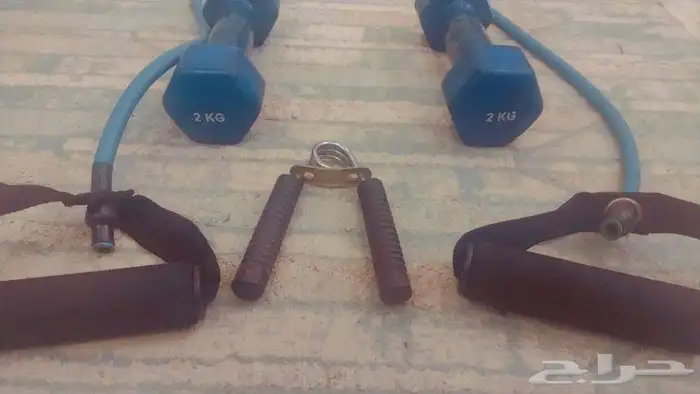 ادوات رياضي للبيع طاقم كامل تواصل معي علا خاص 2