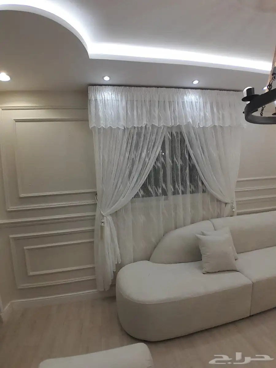 مفروشات الرياض  تفصيل جميع انواع الكنب والجلسات الارضي والس 5