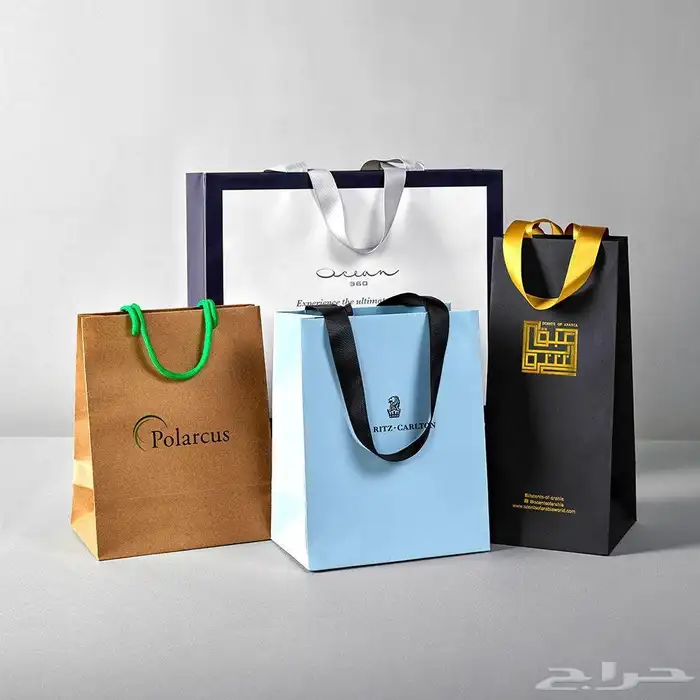 طباعة بوكسات- استيكرات- اكياس - هدايا - لوحات خارجية - بنر 45